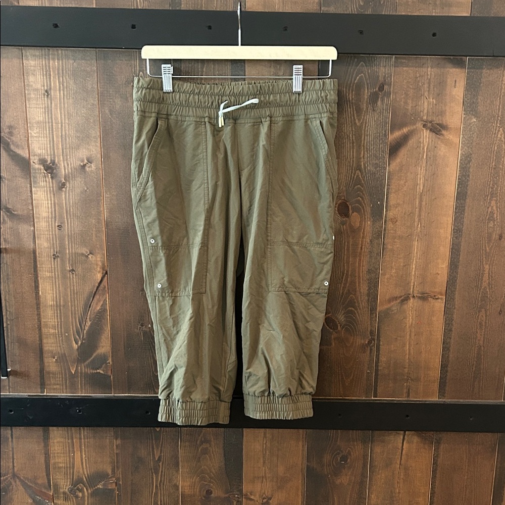 MEC Lightweight Hiking Crops Women’s size 10